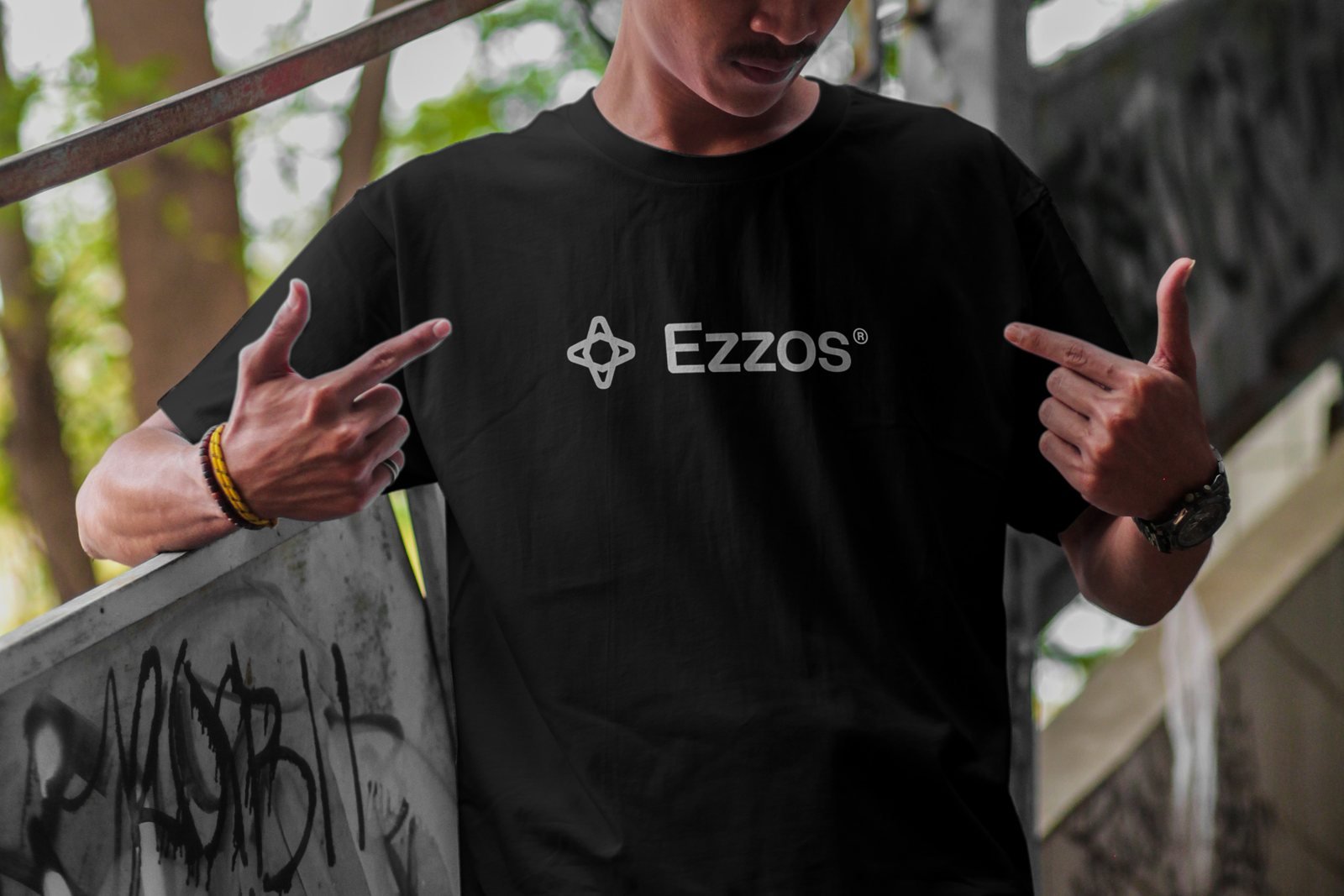 Ezzos, peça do projeto